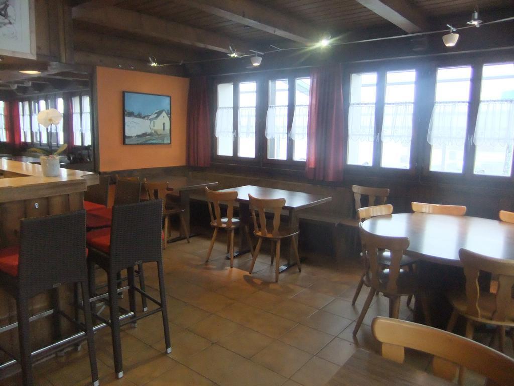 Hotel Weisshorn Goms エクステリア 写真